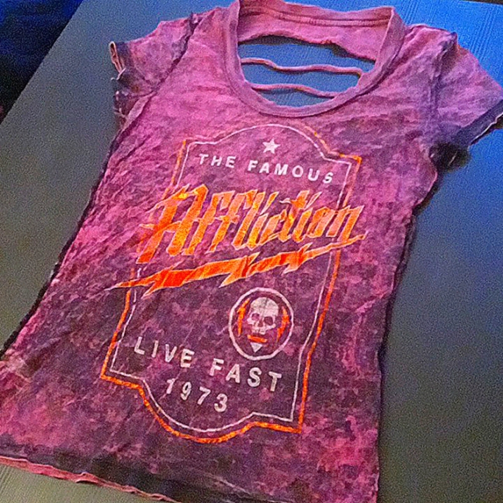 Affliction, Stunning Burgundy T-Shirt With Cut-Out Back, Size Small